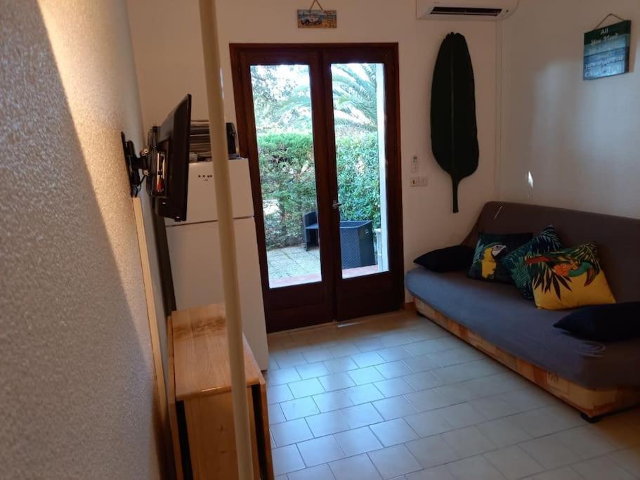 Location Dans Residence Calme, Proche Mer Cavalaire-sur-Mer Exterior foto